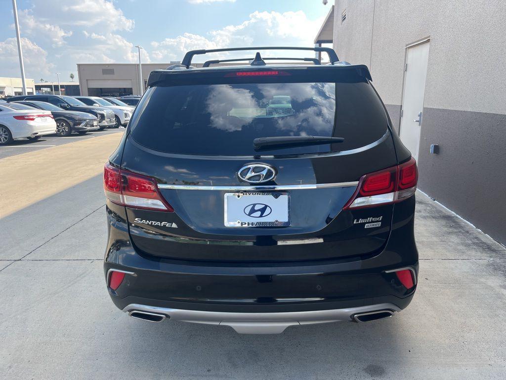 used 2018 Hyundai Santa Fe car, priced at $20,313