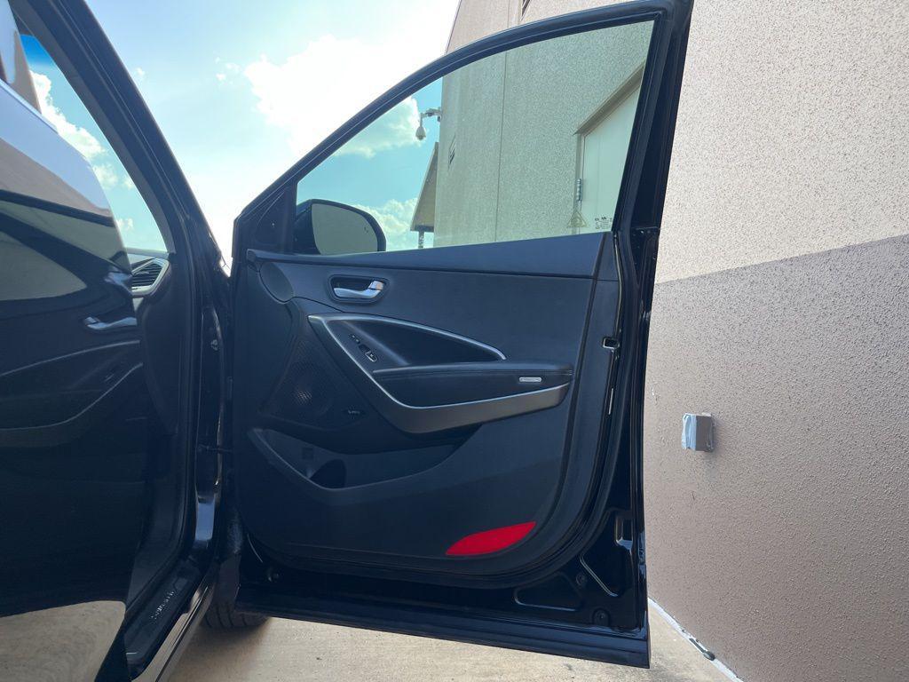 used 2018 Hyundai Santa Fe car, priced at $20,313