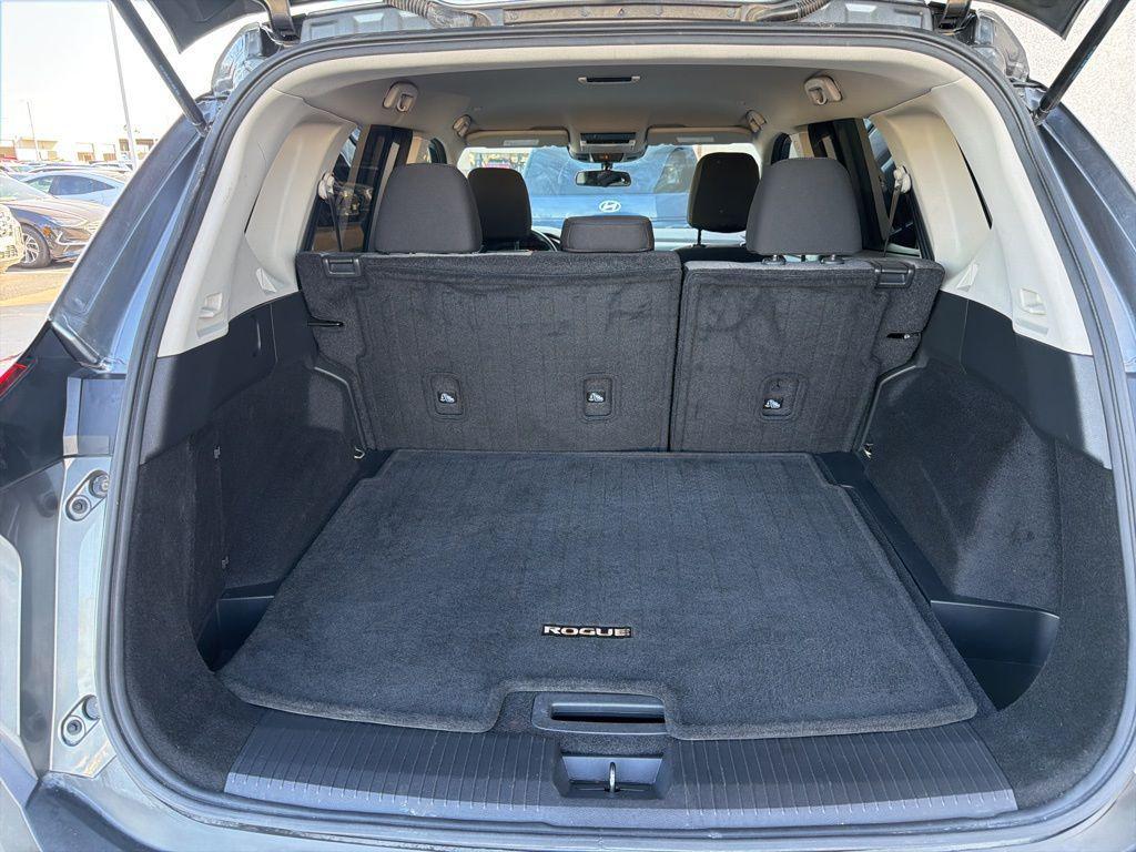 used 2023 Nissan Rogue car, priced at $19,819