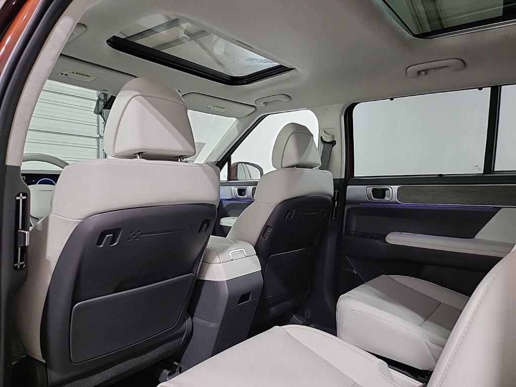 new 2025 Hyundai Santa Fe car, priced at $49,069