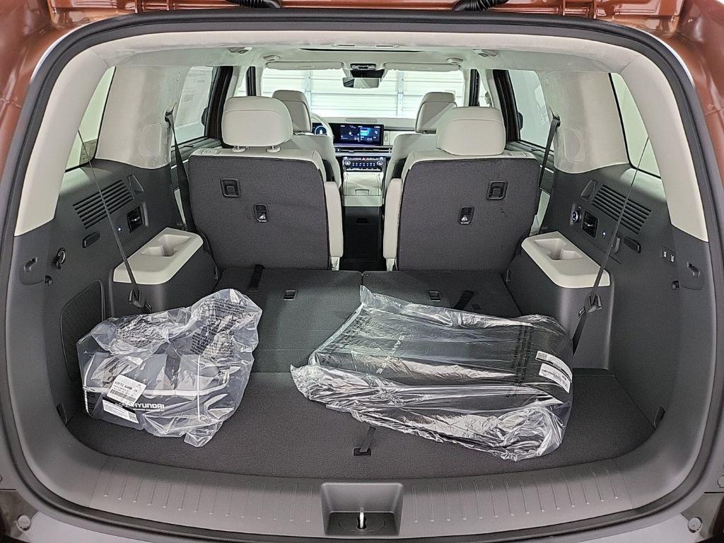 new 2025 Hyundai Santa Fe car, priced at $49,069