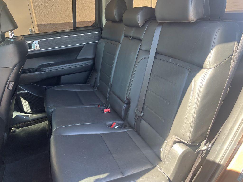 used 2024 Hyundai Santa Fe car, priced at $35,557