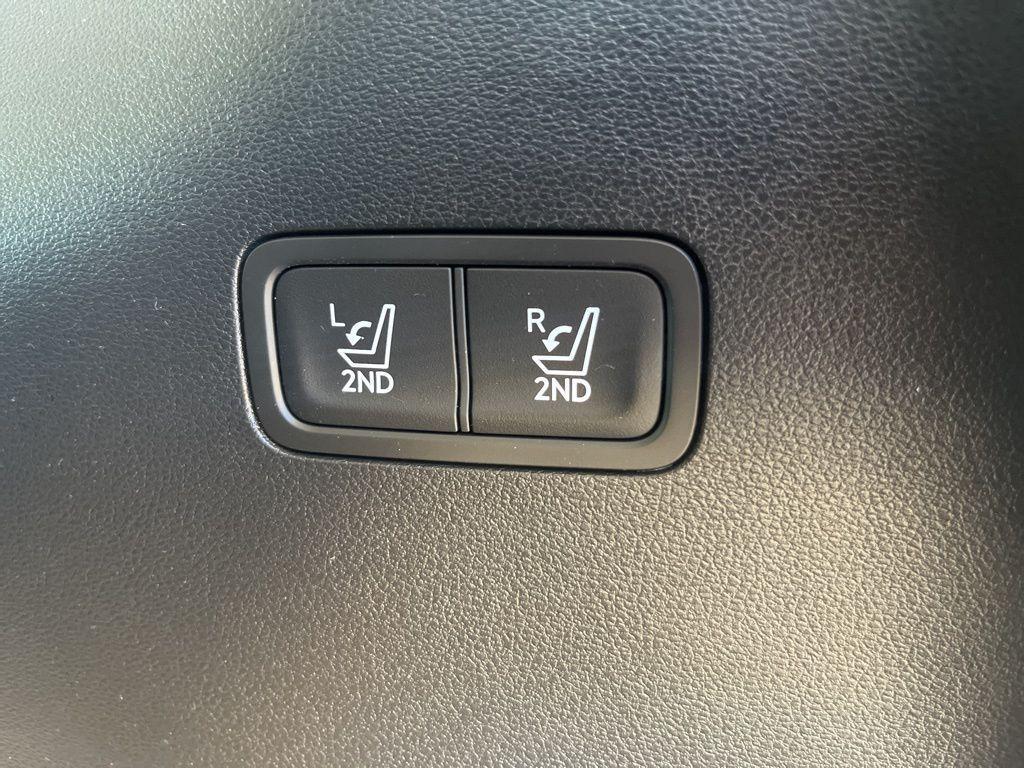 used 2024 Hyundai Santa Fe car, priced at $35,557