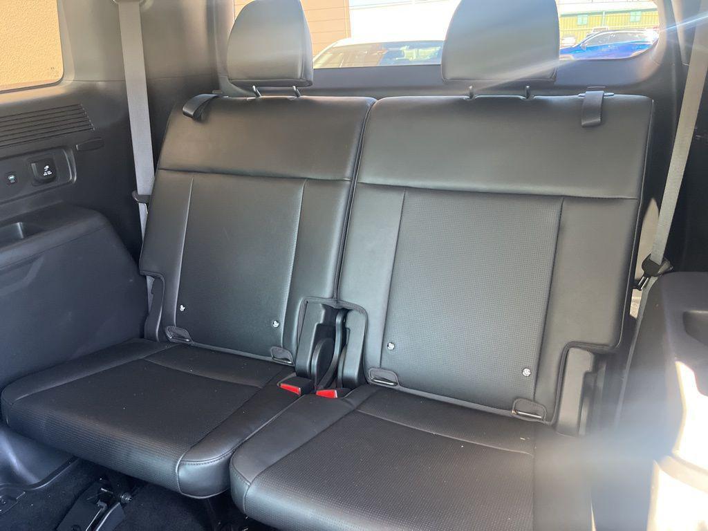 used 2024 Hyundai Santa Fe car, priced at $35,557