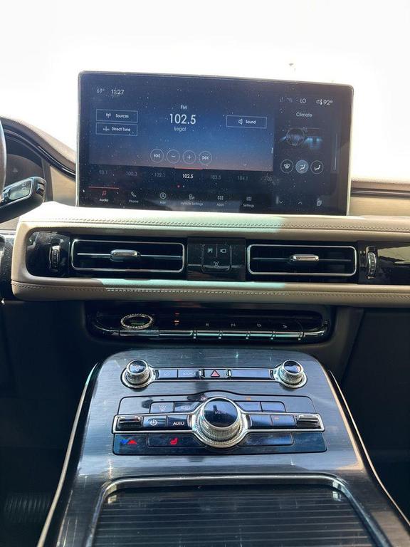 used 2021 Lincoln Nautilus car, priced at $26,310
