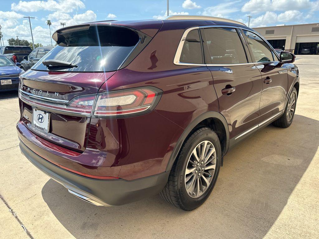 used 2021 Lincoln Nautilus car, priced at $26,310