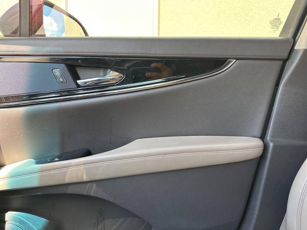 used 2021 Lincoln Nautilus car, priced at $26,310