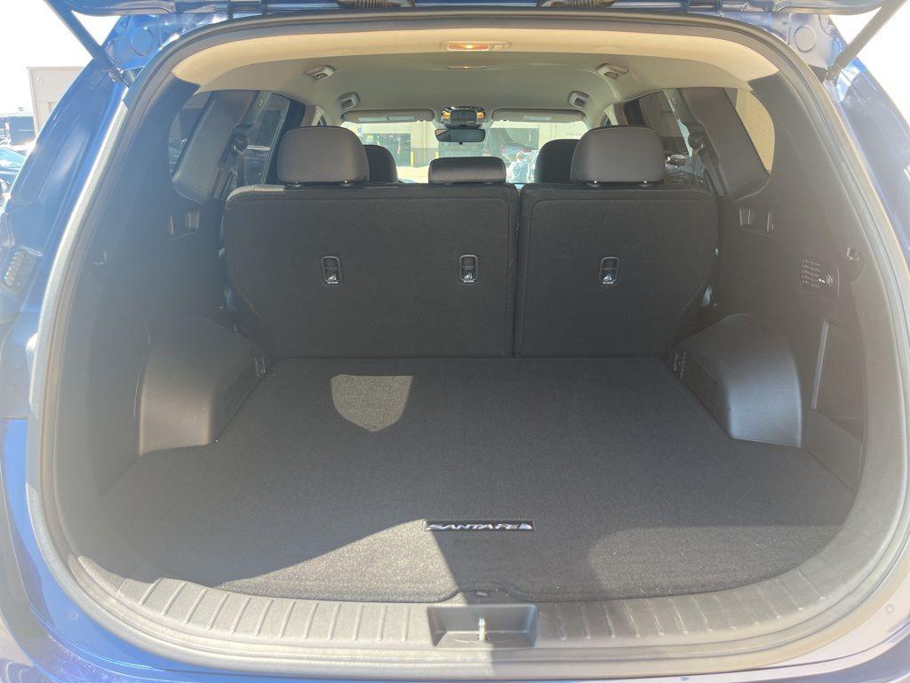 used 2022 Hyundai Santa Fe car, priced at $20,493