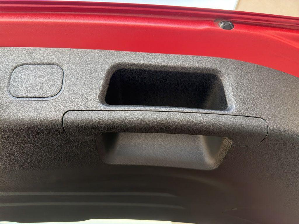 used 2021 Hyundai Santa Fe car, priced at $21,779