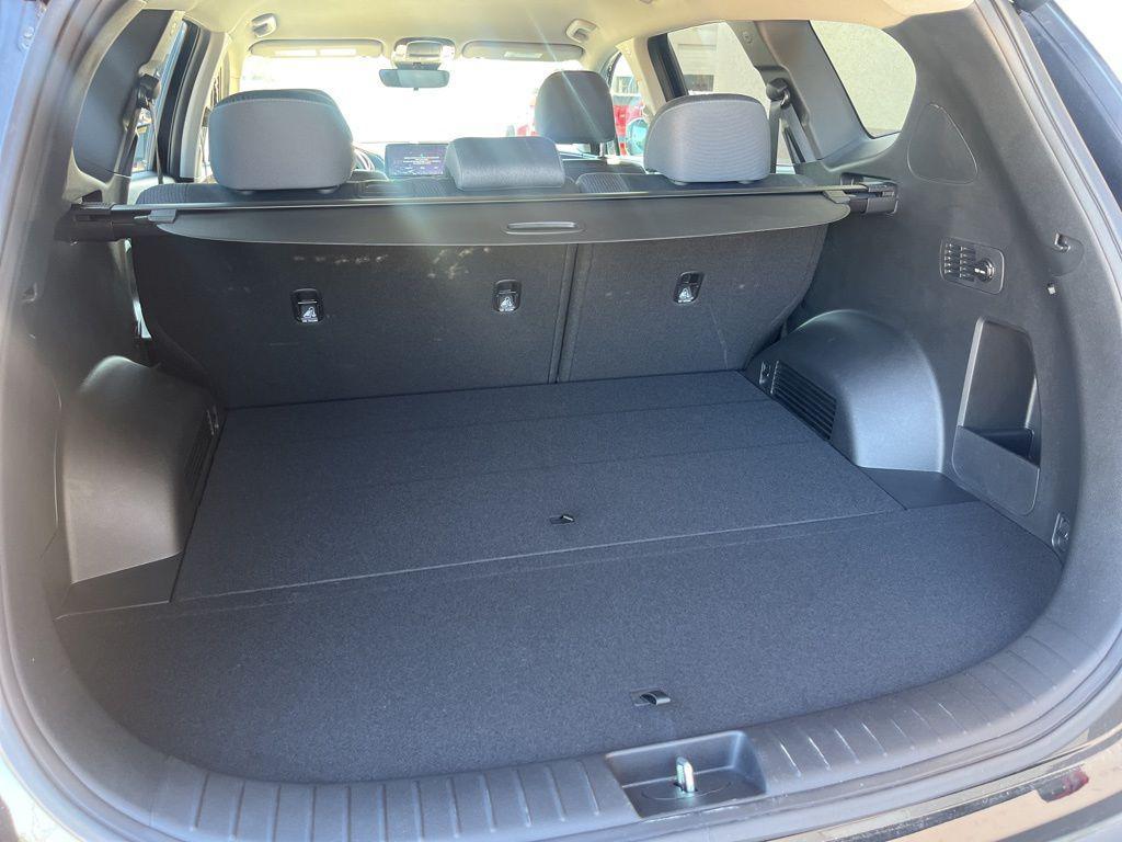 used 2023 Hyundai Santa Fe car, priced at $24,585