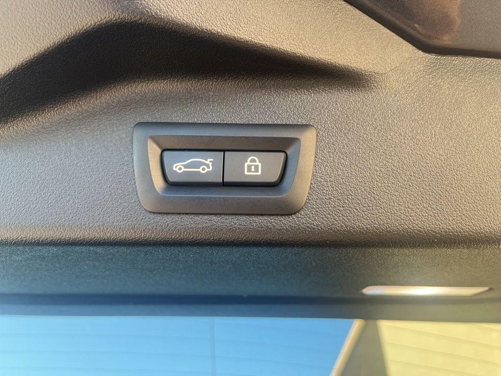 used 2022 BMW X5 car, priced at $31,372