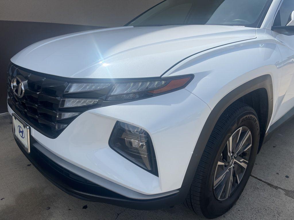 used 2024 Hyundai TUCSON Hybrid car, priced at $27,893