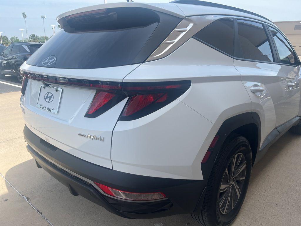 used 2024 Hyundai TUCSON Hybrid car, priced at $27,893