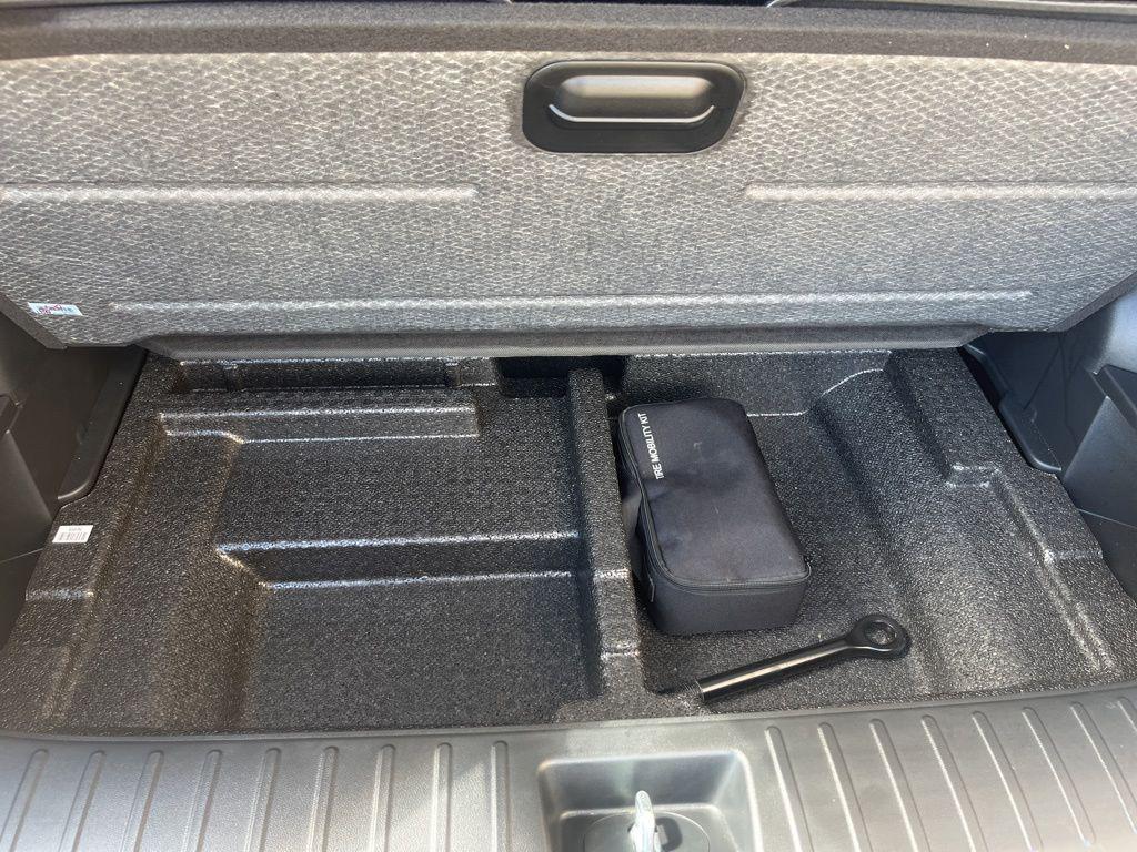 used 2024 Hyundai TUCSON Hybrid car, priced at $28,330