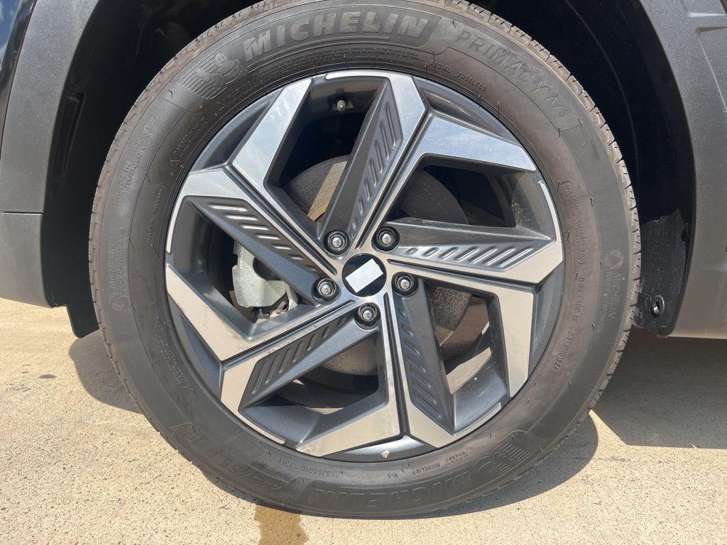 used 2024 Hyundai TUCSON Hybrid car, priced at $28,330