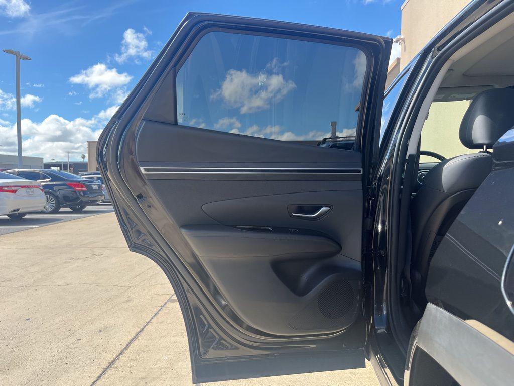 used 2024 Hyundai TUCSON Hybrid car, priced at $28,330