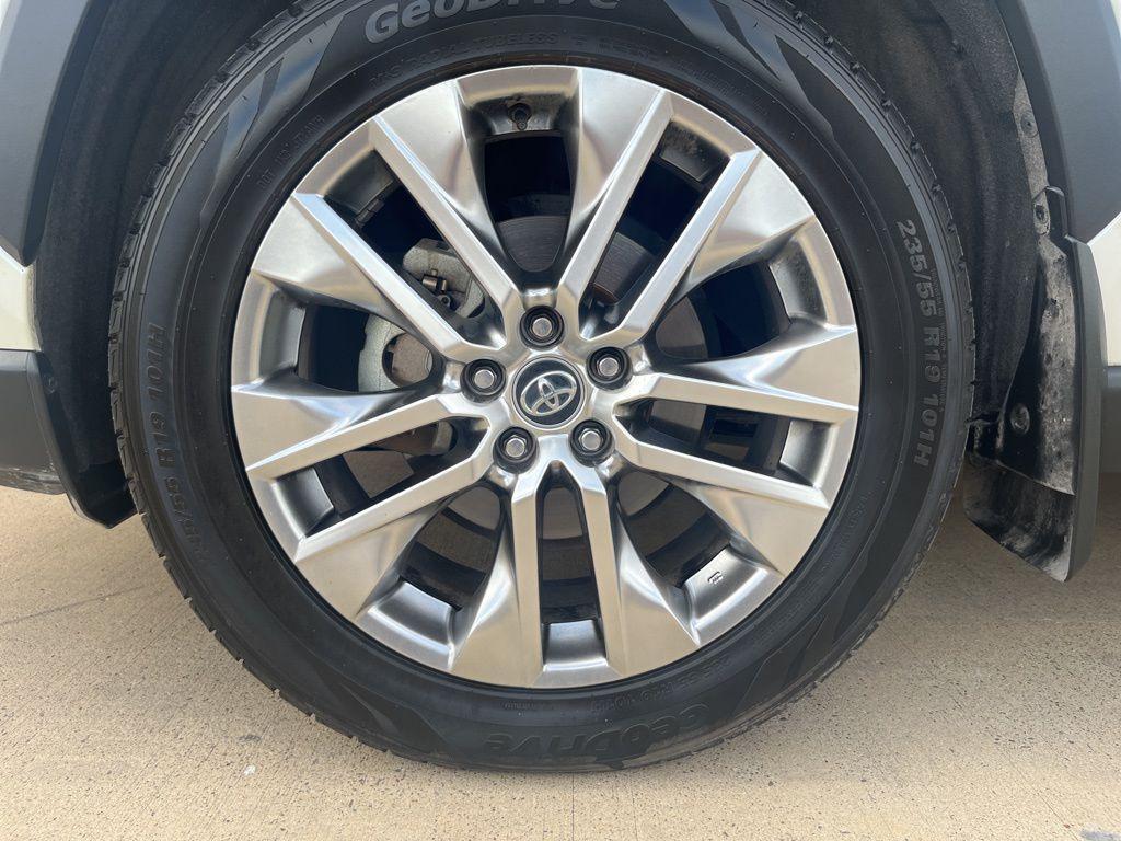 used 2021 Toyota RAV4 car, priced at $26,293