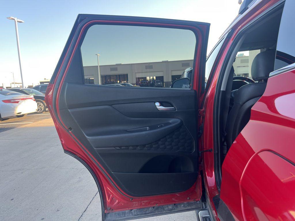 used 2023 Hyundai Santa Fe car, priced at $25,995