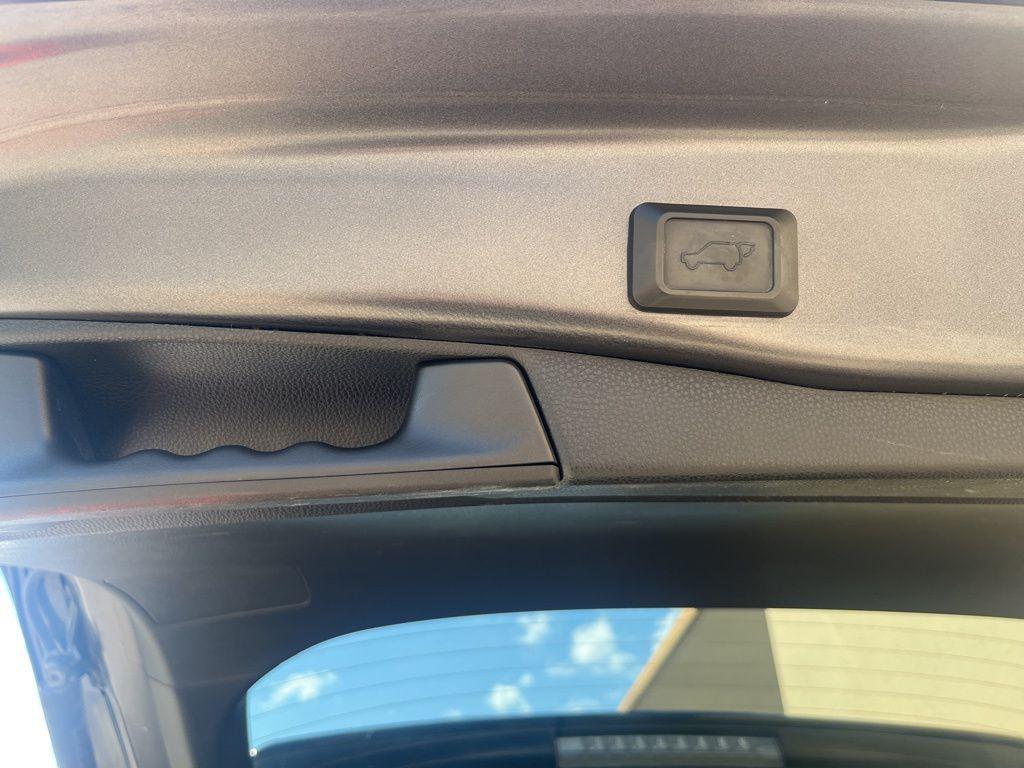 used 2019 Toyota RAV4 Hybrid car, priced at $24,965