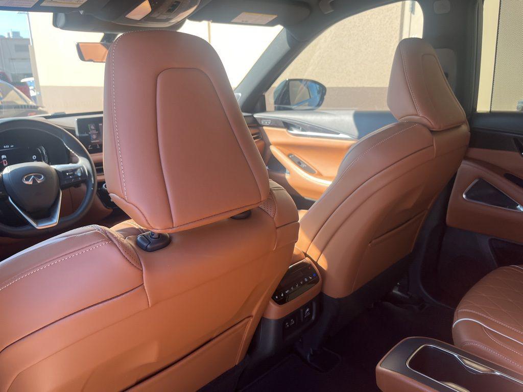 used 2025 INFINITI QX60 car, priced at $53,229