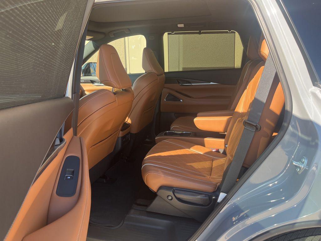 used 2025 INFINITI QX60 car, priced at $53,229