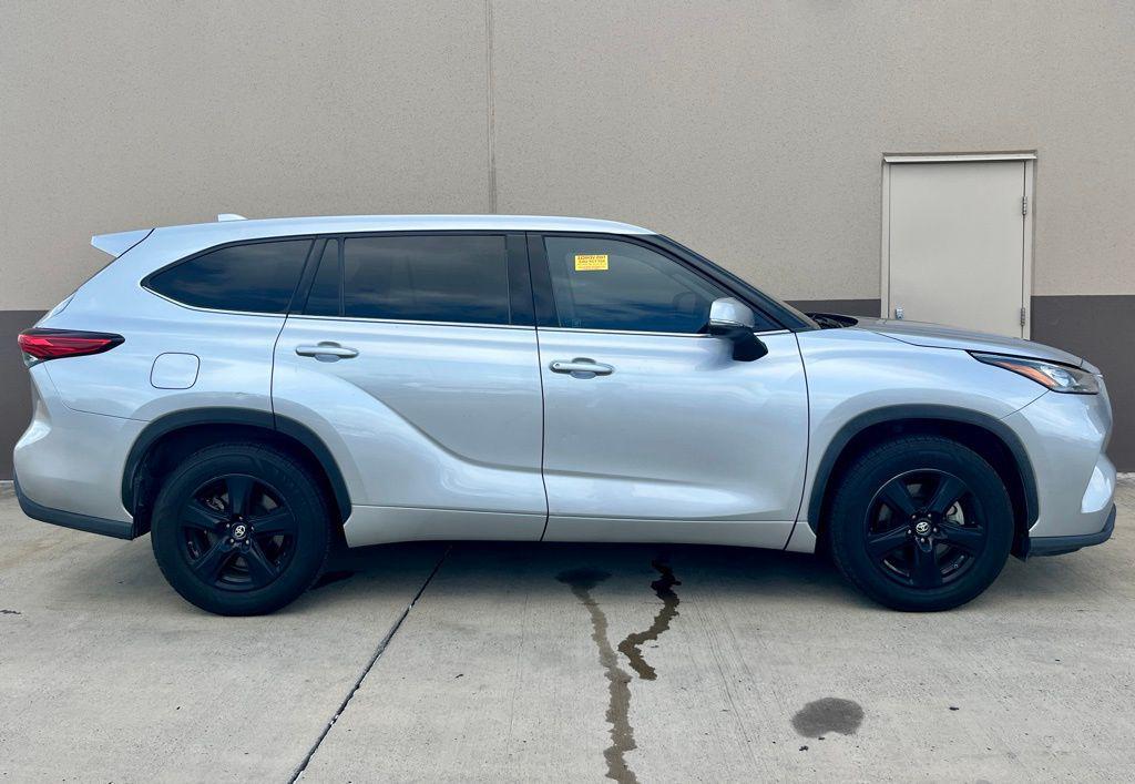used 2020 Toyota Highlander car, priced at $23,485