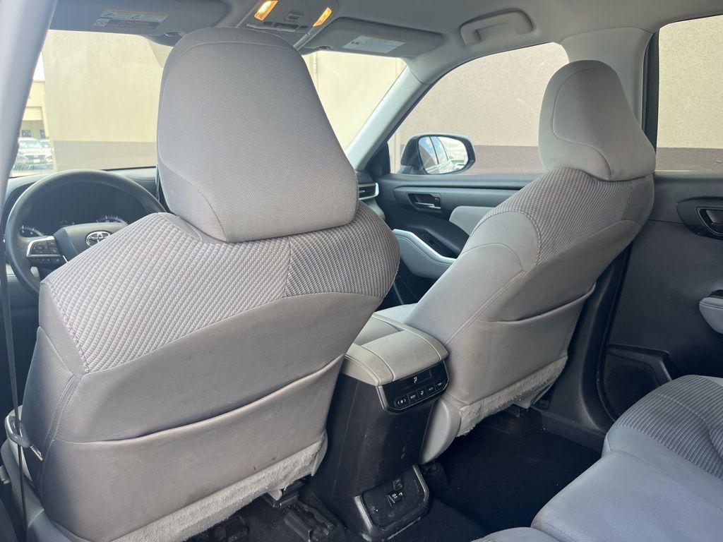 used 2020 Toyota Highlander car, priced at $23,485