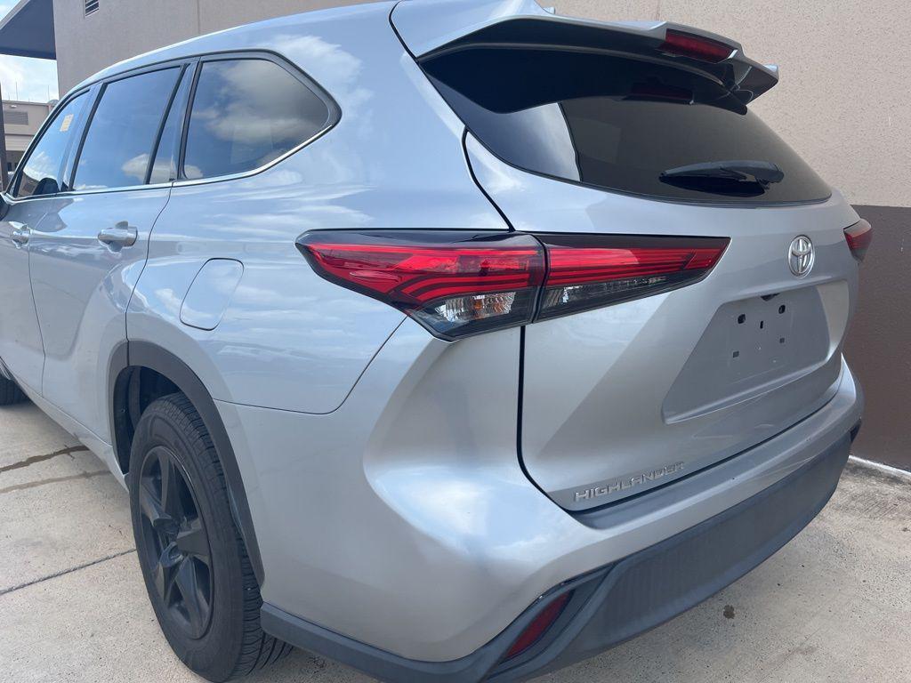 used 2020 Toyota Highlander car, priced at $23,485