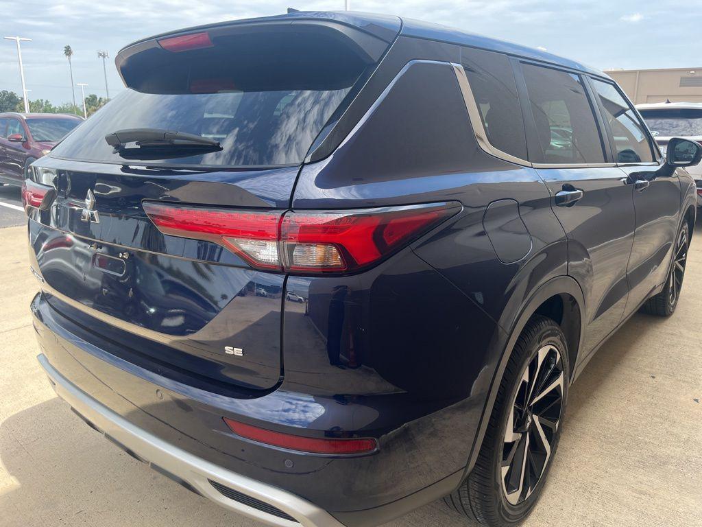 used 2023 Mitsubishi Outlander car, priced at $23,994