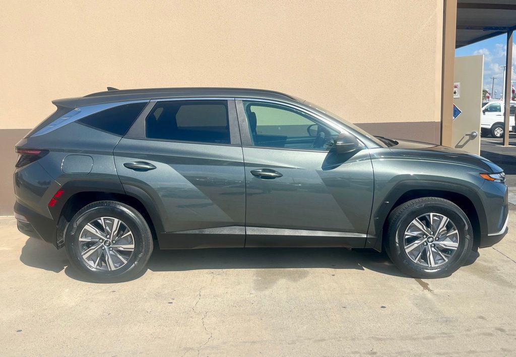 used 2022 Hyundai TUCSON Hybrid car, priced at $22,997