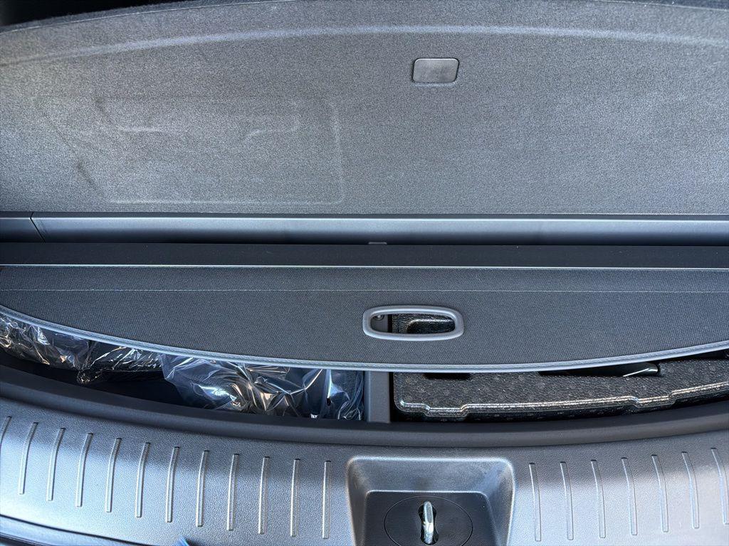 used 2025 Hyundai Santa Fe car, priced at $34,796