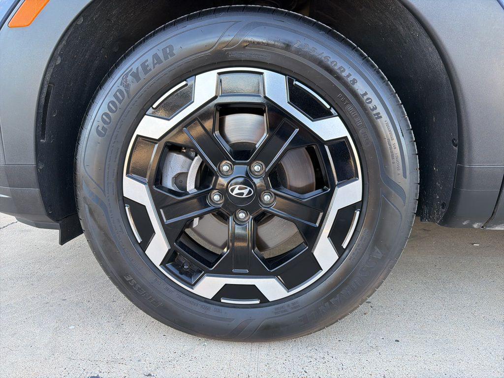 used 2025 Hyundai Santa Fe car, priced at $34,796