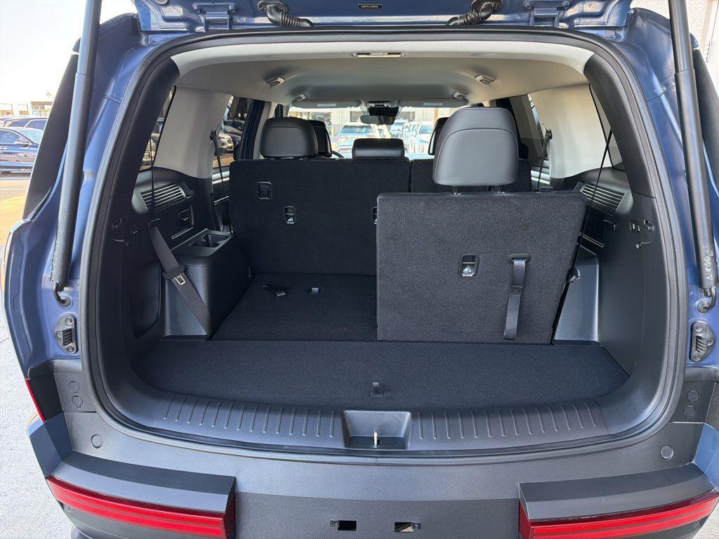 used 2025 Hyundai Santa Fe car, priced at $34,796