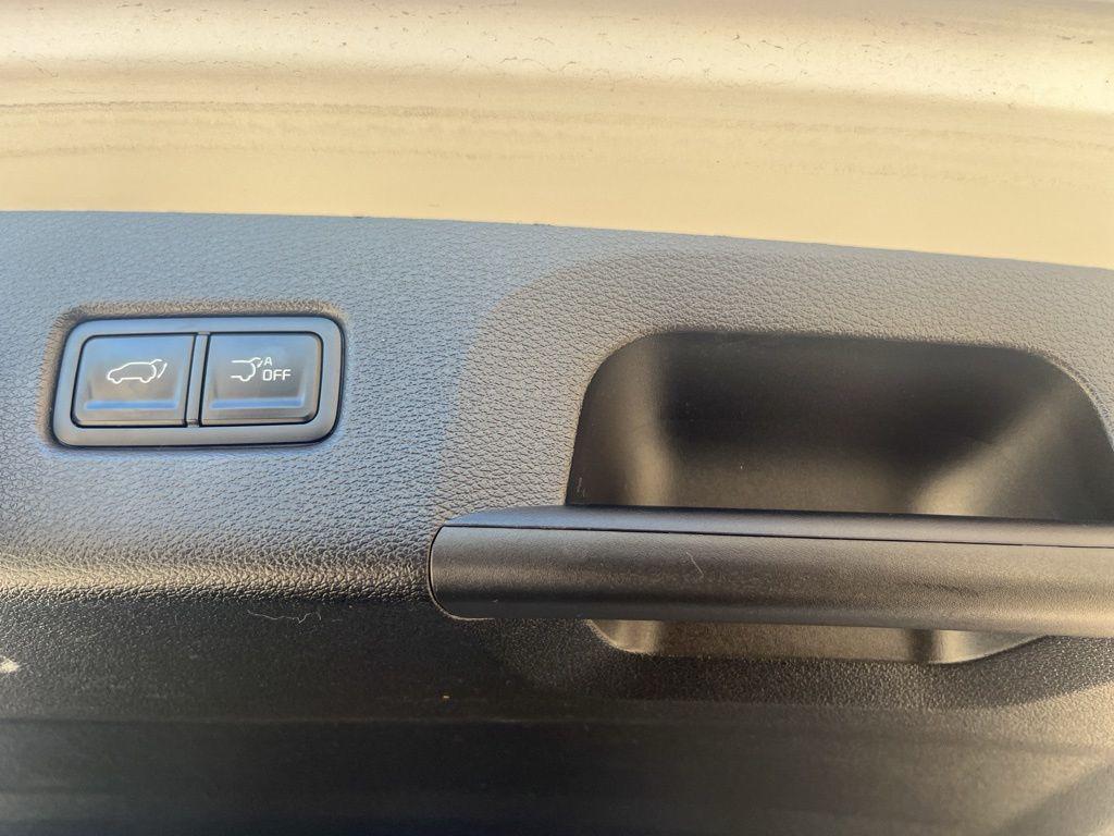 used 2023 Kia Telluride car, priced at $34,494