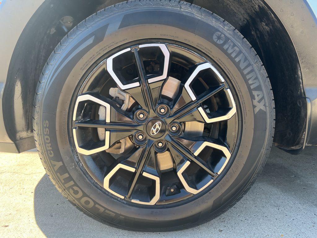 used 2023 Hyundai SANTA CRUZ car, priced at $24,712