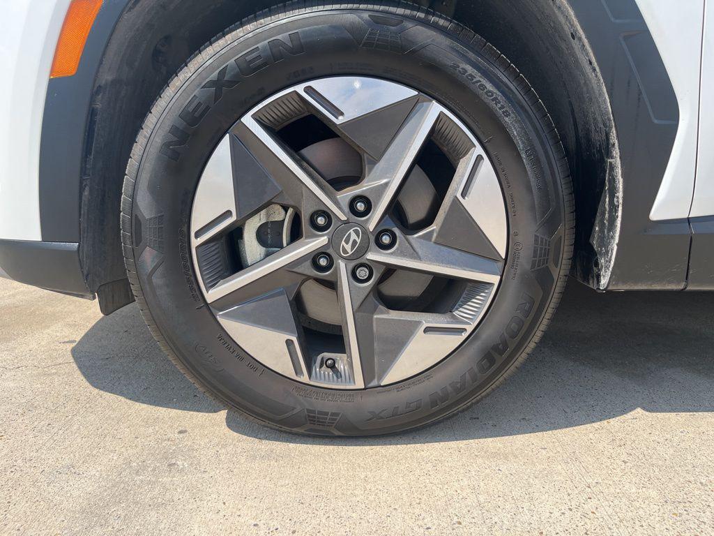 used 2025 Hyundai Tucson car, priced at $32,219