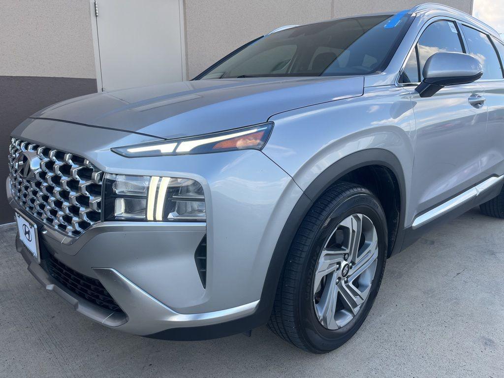 used 2021 Hyundai Santa Fe car, priced at $18,887