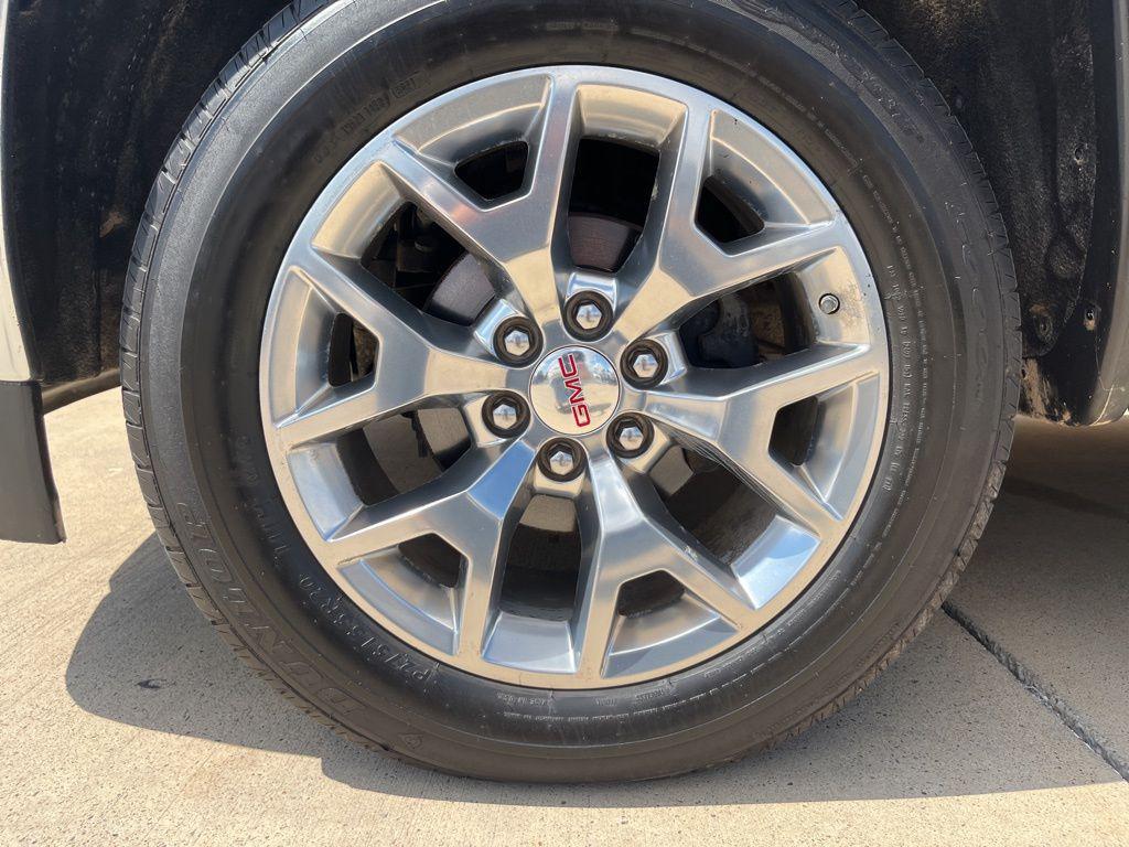 used 2018 GMC Sierra 1500 car, priced at $27,999