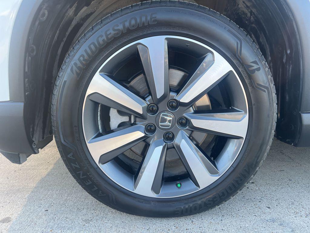 used 2024 Honda Pilot car, priced at $42,644