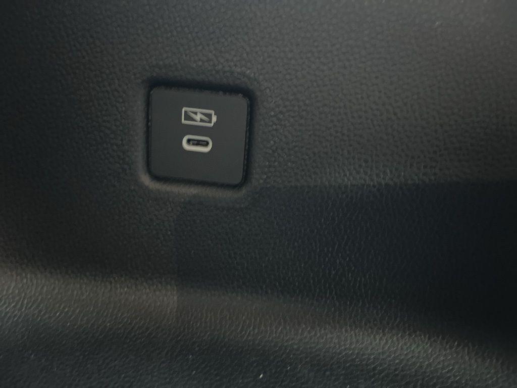 used 2024 Honda Pilot car, priced at $42,644