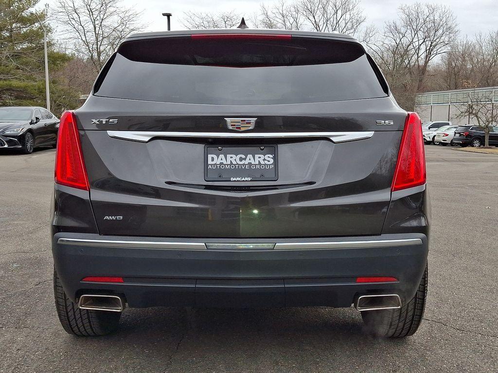 used 2019 Cadillac XT5 car, priced at $18,761