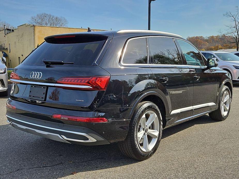 used 2024 Audi Q7 car, priced at $45,740