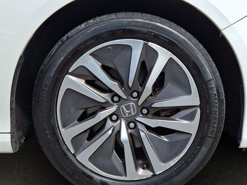 used 2020 Honda Accord Hybrid car, priced at $20,000