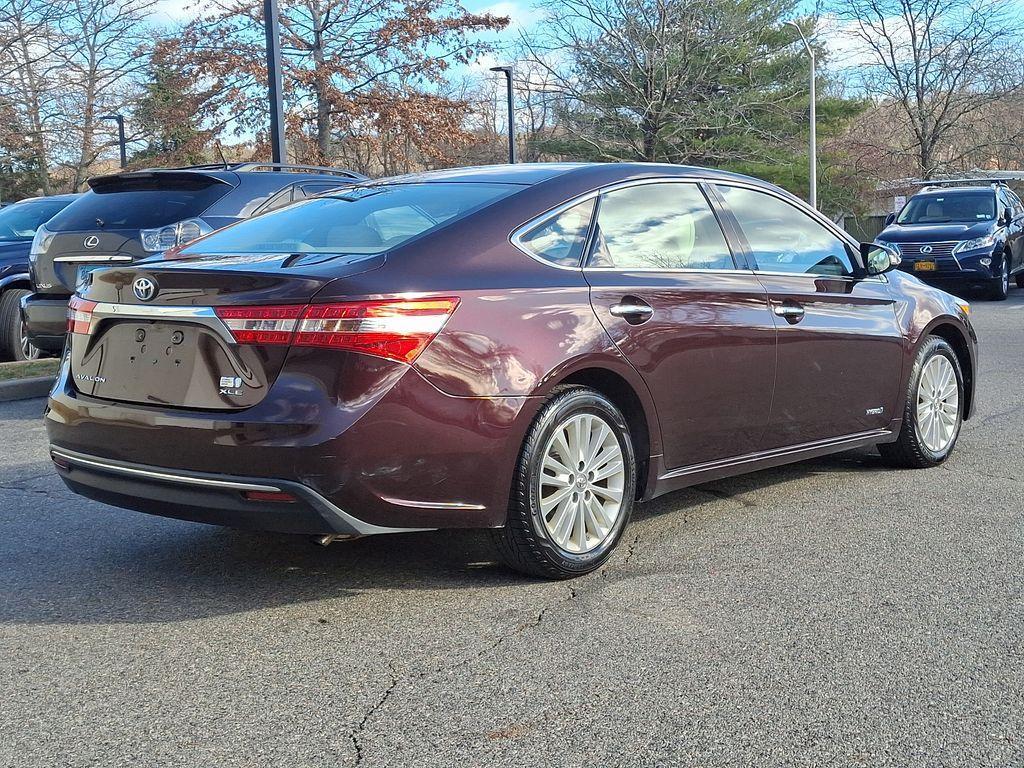 used 2014 Toyota Avalon Hybrid car, priced at $13,668