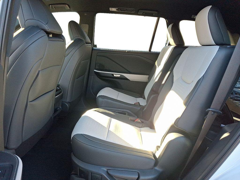 new 2025 Lexus TX 500h car, priced at $75,334