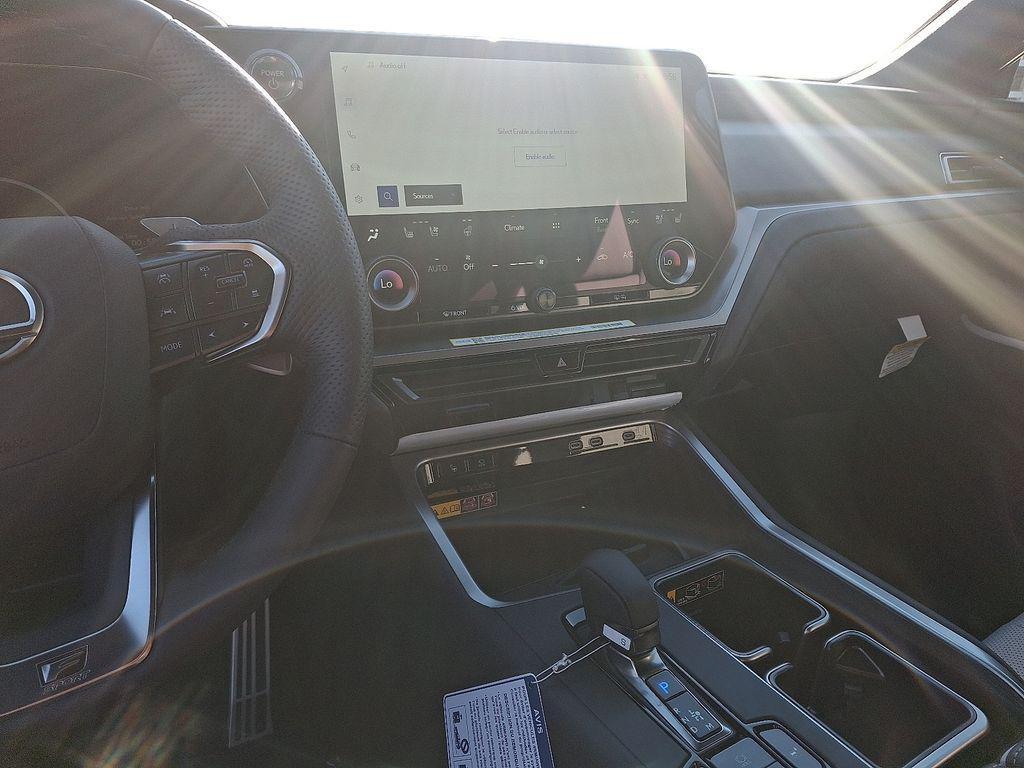 new 2025 Lexus TX 500h car, priced at $75,334