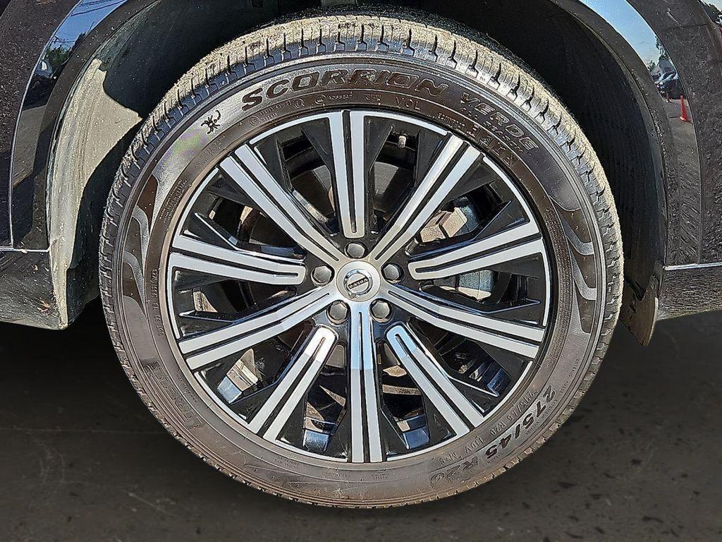 used 2022 Volvo XC90 car, priced at $38,420