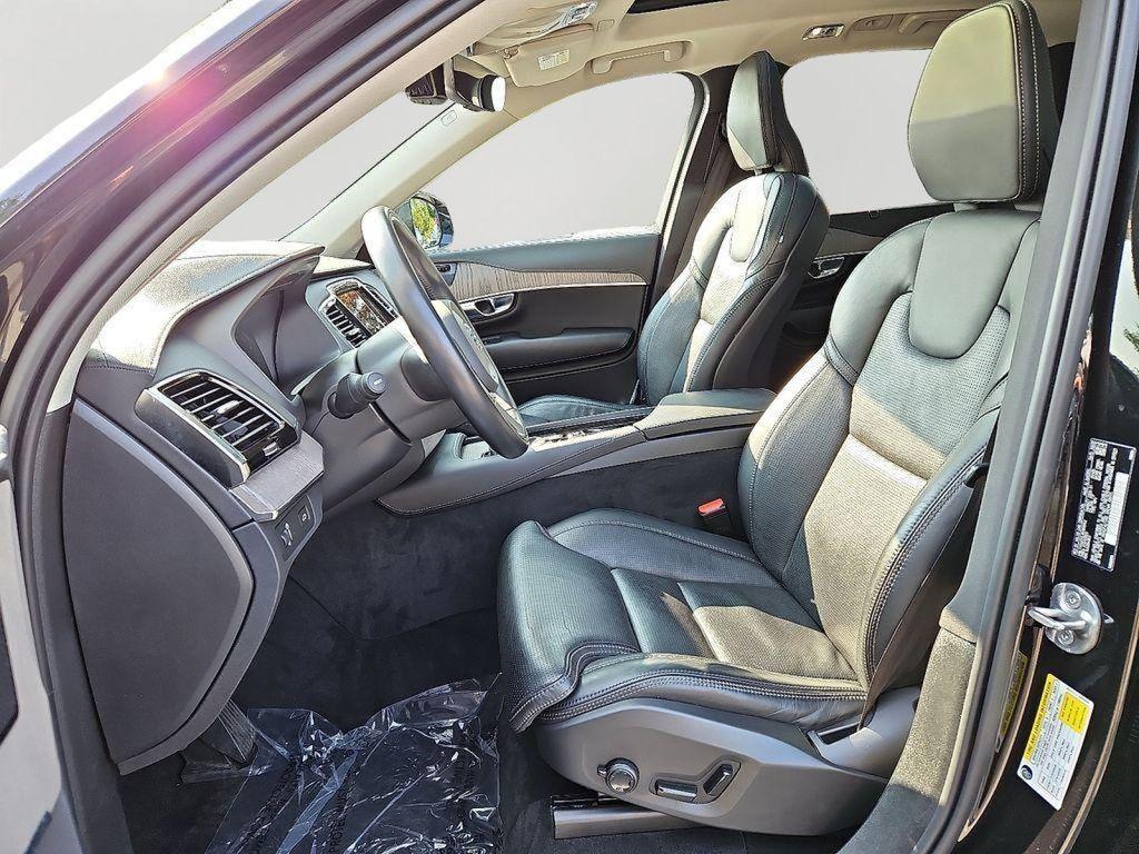 used 2022 Volvo XC90 car, priced at $38,420