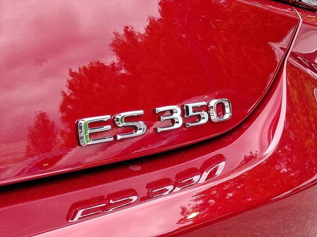 new 2025 Lexus ES 350 car, priced at $47,294