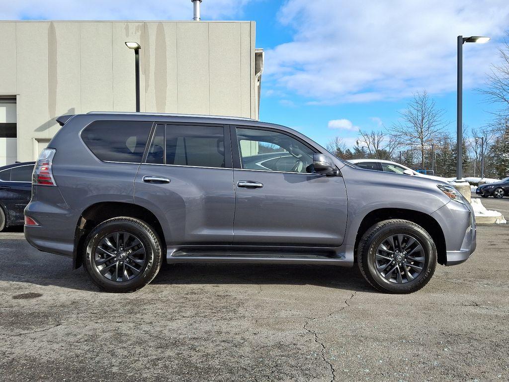 used 2022 Lexus GX 460 car, priced at $49,697